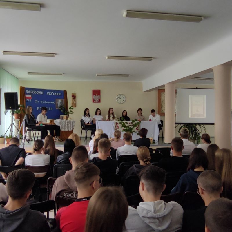 Narodowe Czytanie 4a